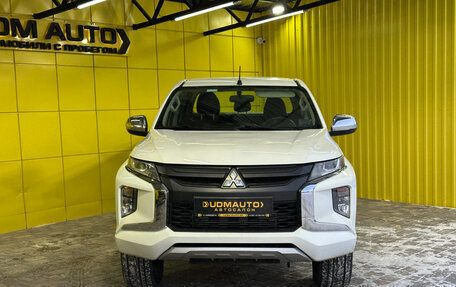 Mitsubishi L200 IV рестайлинг, 2021 год, 2 099 000 рублей, 2 фотография