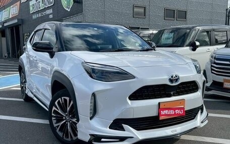 Toyota Yaris Cross, 2023 год, 1 720 000 рублей, 1 фотография