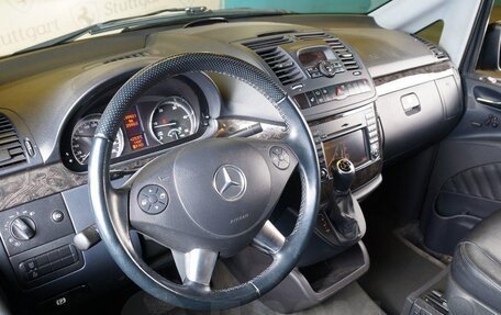 Mercedes-Benz Viano, 2014 год, 2 550 000 рублей, 2 фотография