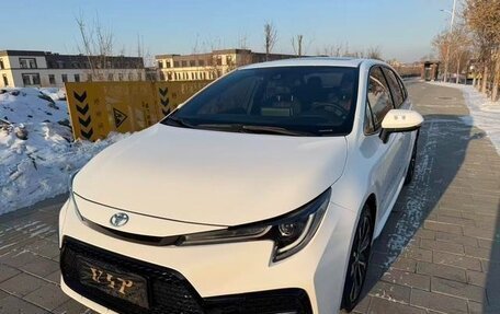 Toyota Corolla, 2022 год, 1 290 000 рублей, 2 фотография