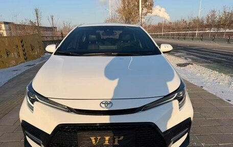 Toyota Corolla, 2022 год, 1 290 000 рублей, 3 фотография