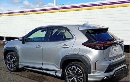 Toyota Yaris Cross, 2022 год, 1 650 000 рублей, 8 фотография