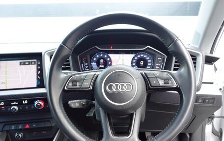 Audi A1, 2021 год, 1 520 000 рублей, 10 фотография