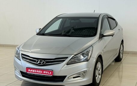 Hyundai Solaris II рестайлинг, 2015 год, 950 000 рублей, 1 фотография