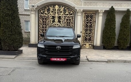 Toyota Land Cruiser, 2022 год, 10 500 000 рублей, 3 фотография