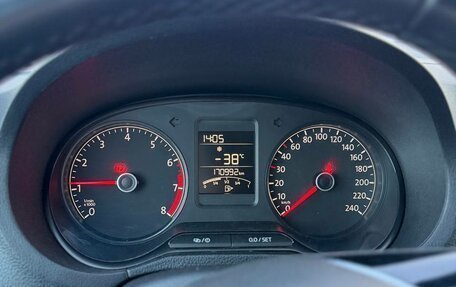 Volkswagen Polo VI (EU Market), 2016 год, 950 000 рублей, 2 фотография