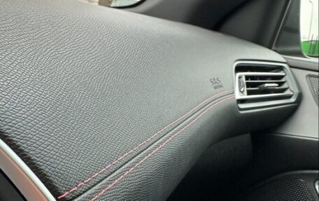 Peugeot 308 II, 2019 год, 1 559 000 рублей, 4 фотография