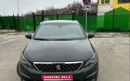 Peugeot 308 II, 2019 год, 1 559 000 рублей, 38 фотография