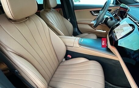 Mercedes-Benz E-Класс, 2024 год, 8 300 000 рублей, 17 фотография