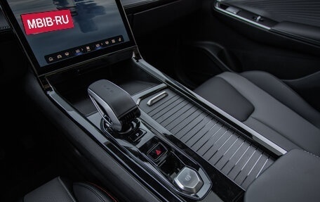 Geely Atlas, 2025 год, 3 970 990 рублей, 10 фотография