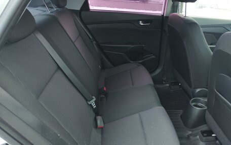 Hyundai Solaris II рестайлинг, 2018 год, 1 179 000 рублей, 10 фотография