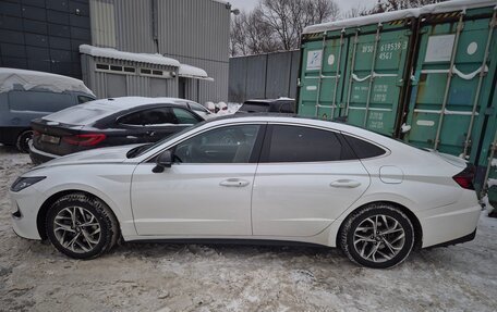 Hyundai Sonata VIII, 2021 год, 2 450 000 рублей, 2 фотография