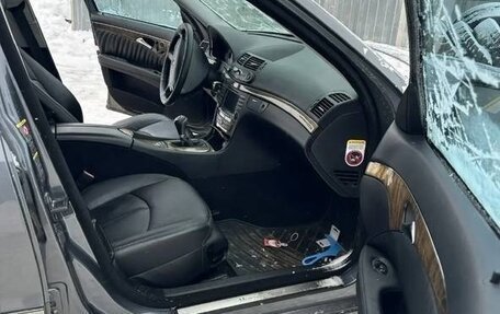 Mercedes-Benz E-Класс, 2006 год, 565 000 рублей, 5 фотография