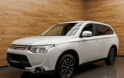 Mitsubishi Outlander III рестайлинг 3, 2014 год, 1 520 000 рублей, 1 фотография