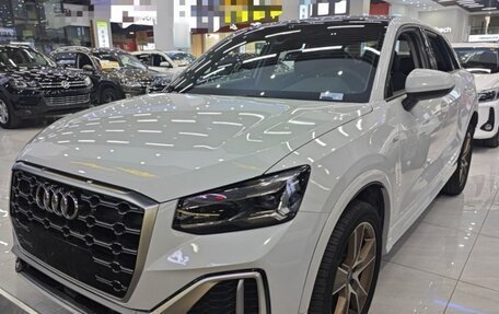 Audi Q2 I, 2022 год, 1 922 100 рублей, 2 фотография