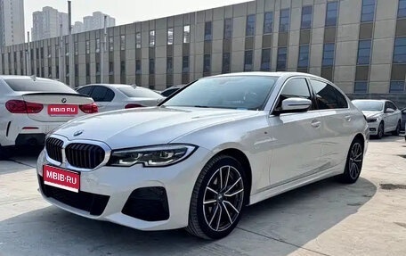 BMW 3 серия, 2022 год, 2 643 852 рублей, 1 фотография