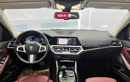 BMW 3 серия, 2022 год, 2 679 852 рублей, 9 фотография