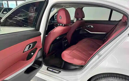 BMW 3 серия, 2022 год, 2 679 852 рублей, 13 фотография