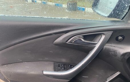 Opel Astra J, 2012 год, 850 000 рублей, 14 фотография