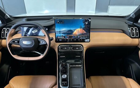 Geely Atlas, 2025 год, 3 100 000 рублей, 8 фотография