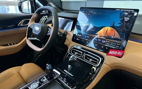 Geely Atlas, 2025 год, 3 100 000 рублей, 15 фотография