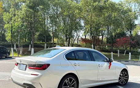 BMW 3 серия, 2022 год, 2 642 852 рублей, 4 фотография