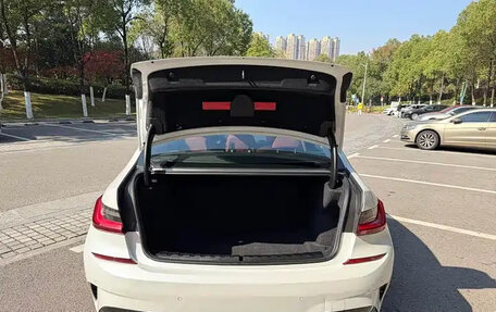 BMW 3 серия, 2022 год, 2 642 852 рублей, 7 фотография