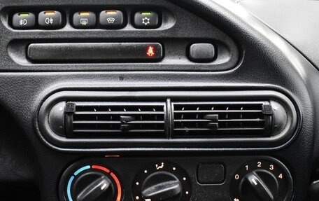 Chevrolet Niva I рестайлинг, 2017 год, 735 000 рублей, 9 фотография