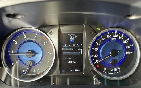 Toyota Hilux VIII, 2016 год, 3 800 000 рублей, 12 фотография