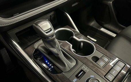 Toyota Highlander, 2025 год, 5 550 000 рублей, 14 фотография