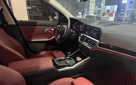 BMW 3 серия, 2022 год, 2 626 852 рублей, 16 фотография