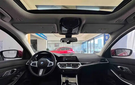 BMW 3 серия, 2022 год, 2 732 852 рублей, 12 фотография