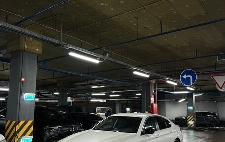 BMW 5 серия, 2018 год, 2 370 000 рублей, 1 фотография