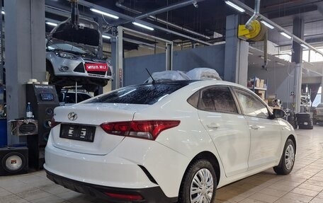 Hyundai Solaris II рестайлинг, 2021 год, 1 725 000 рублей, 1 фотография