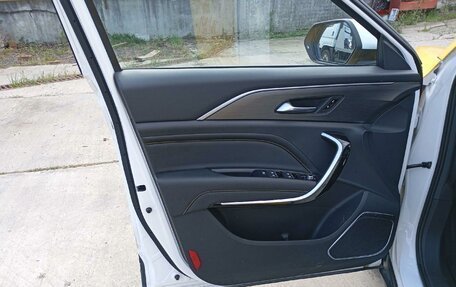 FAW Bestune T77, 2023 год, 1 700 000 рублей, 9 фотография