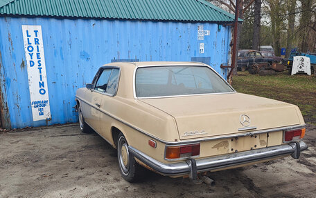 Mercedes-Benz W114, 1973 год, 3 900 000 рублей, 7 фотография
