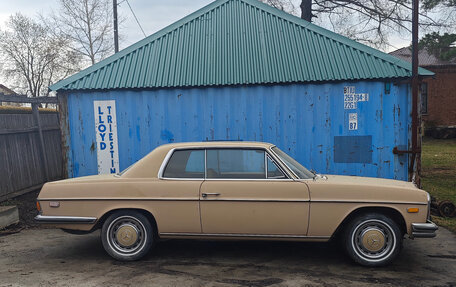 Mercedes-Benz W114, 1973 год, 3 900 000 рублей, 10 фотография