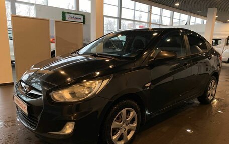 Hyundai Solaris II рестайлинг, 2011 год, 500 000 рублей, 7 фотография