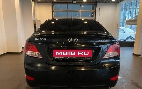 Hyundai Solaris II рестайлинг, 2011 год, 500 000 рублей, 4 фотография