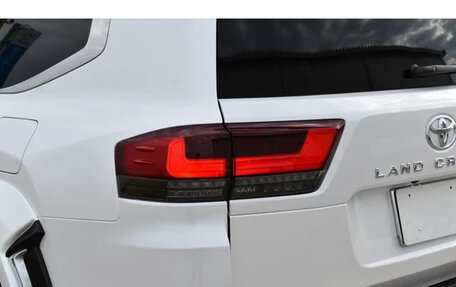 Toyota Land Cruiser, 2023 год, 15 500 000 рублей, 4 фотография