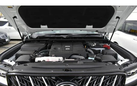 Toyota Land Cruiser, 2023 год, 15 500 000 рублей, 18 фотография