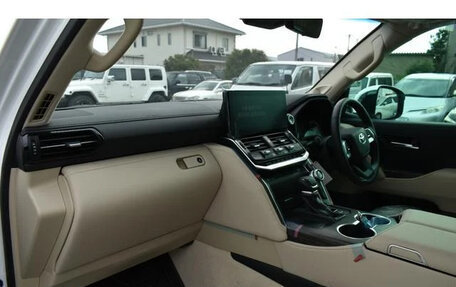 Toyota Land Cruiser, 2023 год, 15 500 000 рублей, 23 фотография