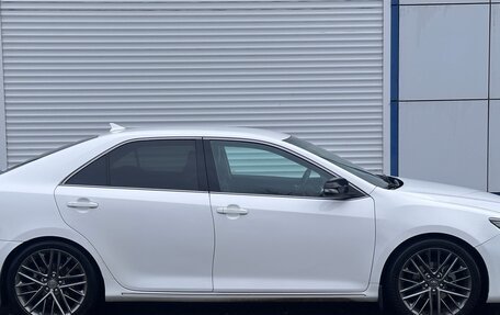 Toyota Camry, 2014 год, 1 599 999 рублей, 2 фотография