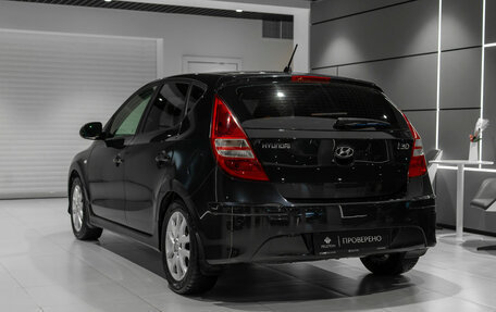 Hyundai i30 I, 2011 год, 775 000 рублей, 4 фотография