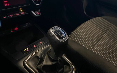 KIA Rio IV, 2019 год, 1 197 000 рублей, 31 фотография