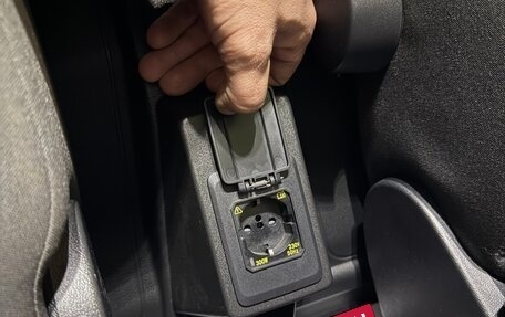 Volkswagen Caddy IV, 2022 год, 2 650 000 рублей, 12 фотография