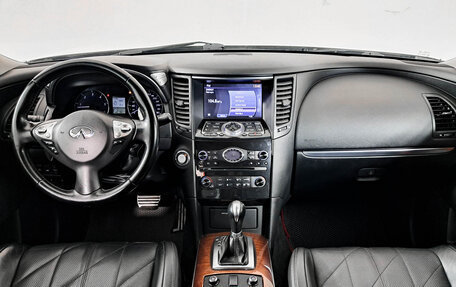 Infiniti FX II, 2013 год, 1 900 000 рублей, 17 фотография