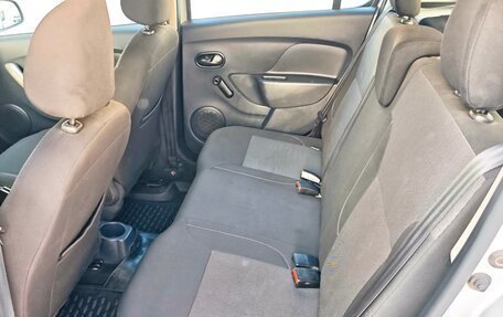 Renault Sandero II рестайлинг, 2019 год, 1 050 000 рублей, 12 фотография