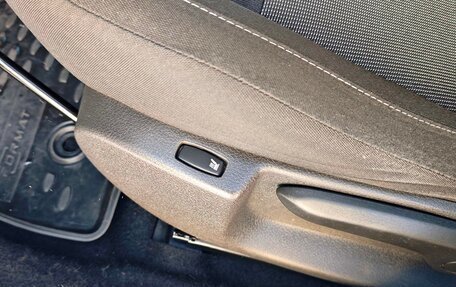 Renault Sandero II рестайлинг, 2019 год, 1 050 000 рублей, 25 фотография