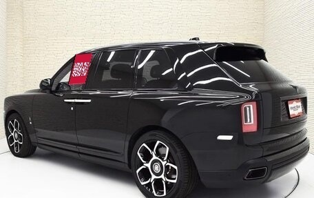 Rolls-Royce Cullinan, 2023 год, 44 710 500 рублей, 2 фотография